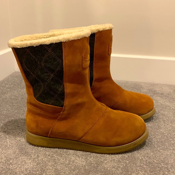 McKinley Boots - Picture 2 of 11